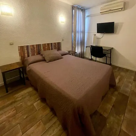 Hotel Alexander Perpignan Exterior photo