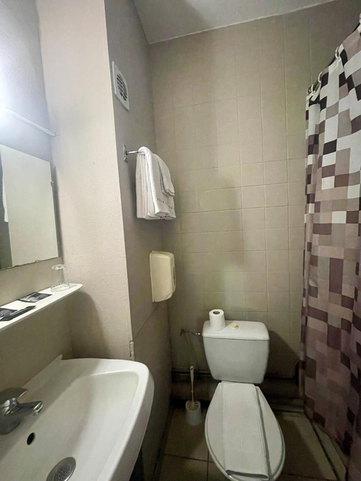 Hotel Alexander 2*