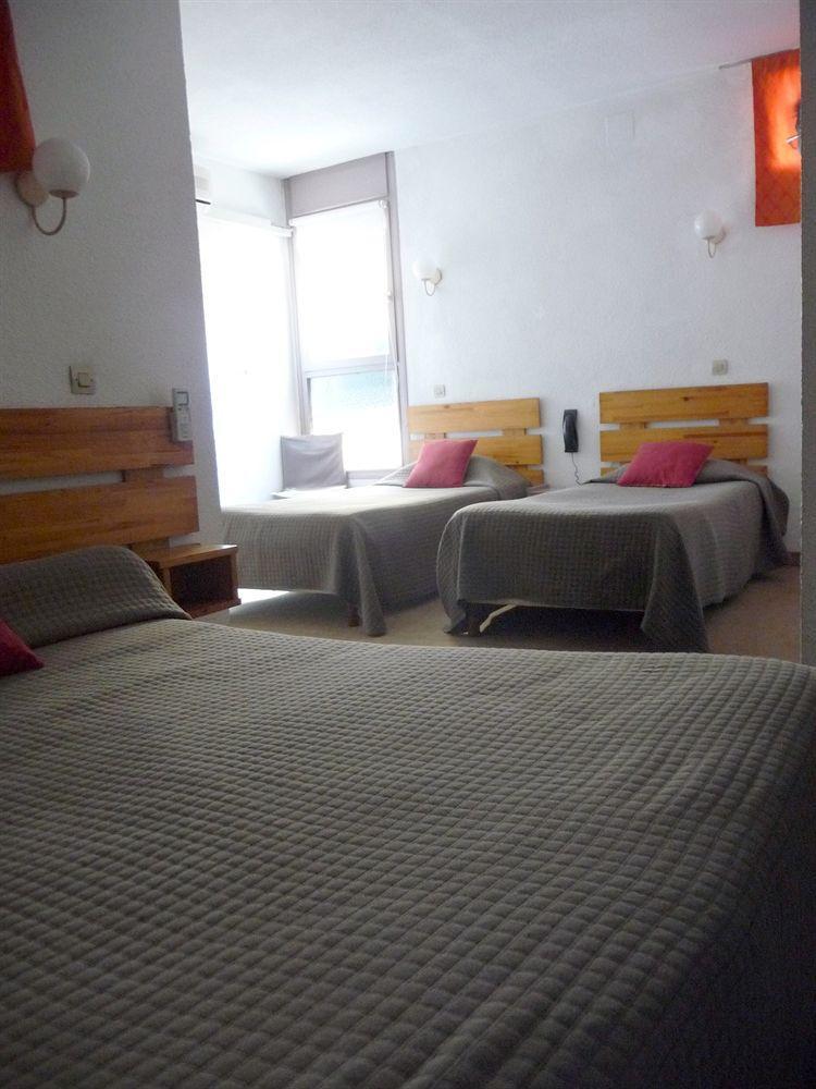 Hotel Alexander 2*